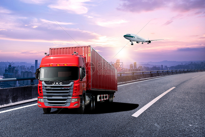 經(jīng)濟社會發(fā)展八方面主要任務釋放創(chuàng)新潛能 聚焦交通運輸?shù)汝P(guān)鍵領(lǐng)域促進有效投資